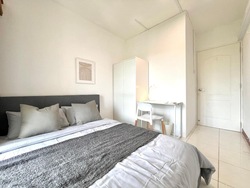 Melville Park (D18), Condominium #573542141